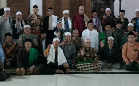 PPT Manbaul Falah Petir Kabupaten Serang Banten Istiqamah Adakan Manakib Syekh Abdul Qadir Al-Jilani Sejak Tahun 70-an