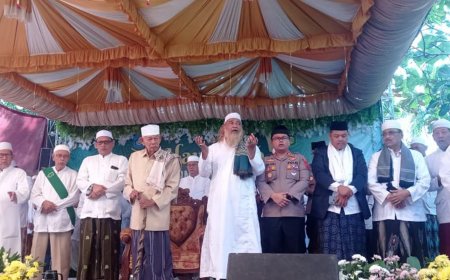 Haul Ke-16, Kecintaan Umat Terhadap Kang Ayip Muh Tetap Hidup