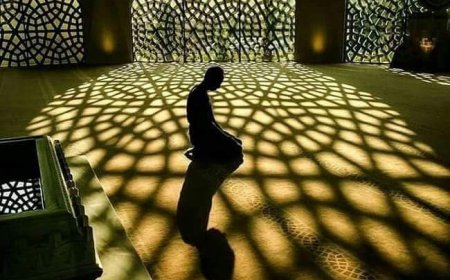 Esensi Pembagian Tasawuf dalam Perspektif Al-Ghazali