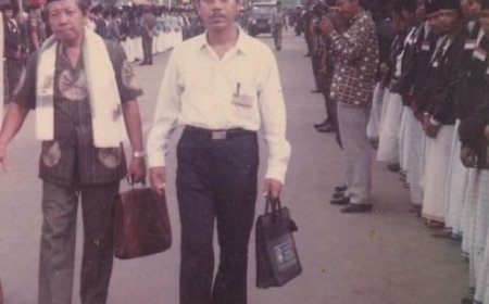 Firasat Murid ke Gurunya