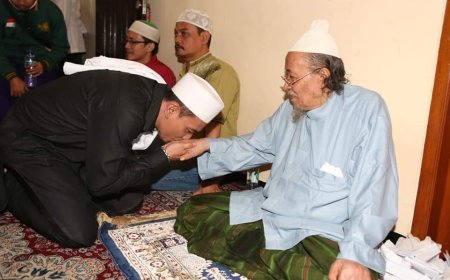 Sosok Almarhum Mursyid Syekh Abdul Hamid Husen Di Mata Muridnya