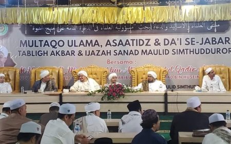 Rihlah Dakwah Habib Muhammad, Cicit Habib Ali bin Muhammad Pengarang Maulid Simtudduror
