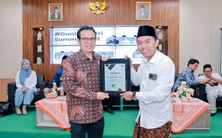 Berkolaborasi dengan UIN Gus Dur Pekalongan, Komunitas DSC Sukses Adakan Dunia Santri Summit 2023