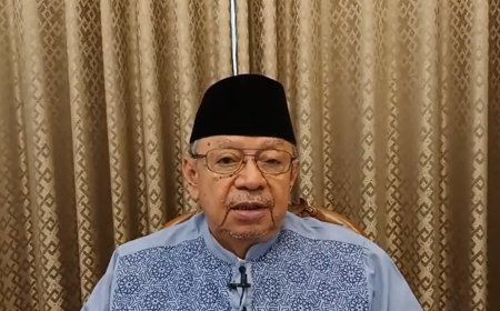 Agar Bahagia Dunia dan Akhirat, Kiai Zakky Mubarak Jelaskan Cara Menyeleksi Teman Bergaul
