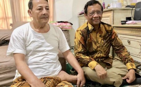 Unggahan Pujian Mahfud MD kepada Habib Luthfi