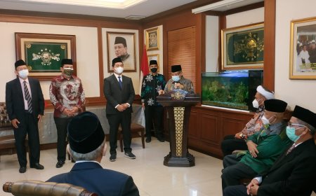 Juri Ardiantoro Resmi Menjadi Rektor Unusia