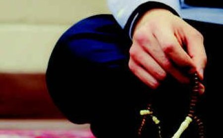 4 Macam Tingkatan Dzikir, Dzikir yang Membuatmu Diingat