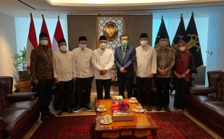 Daftarkan Kepengurusan Baru Masa Khidmah 2022-2027, PBNU Datangi Kemenkumham