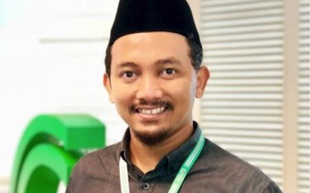 Mengenal Sosok Ainun Najib, Ternyata Terbiasa Tirakat