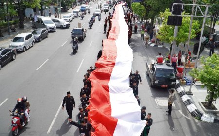 Kirab Merah Putih di Haul Habib Thoha Bin Muhammad Bin Yahya, Perkuat NKRI