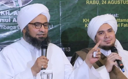 Habib Ali Al-Jufri Kunjungi PBNU, Baca Kitab Adabul Alim wal Muta’alim KH Hasyim Asy’ari