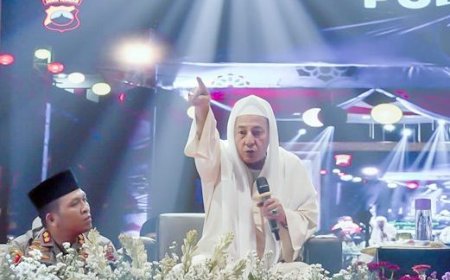 Perkuat Ukhuwah, Habib Luthfi Isi Tausyiah Kebangsaan di Pati