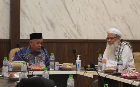 Pertubuhan Tarekat Muktabar Malaysia Mengunjungi PWNU Jawa Timur