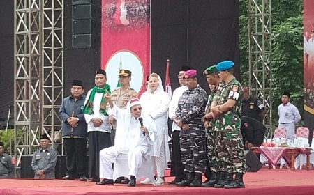 Kirab Merah Putih, Habib Luthfi: Kemerdekaan Indonesia Berdarah, Bukan Hadiah