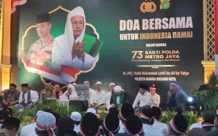 Habib Luthfi Hadiri Doa Bersama untuk Indonesia Damai di Bandara Soetta