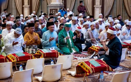 Diundang PM Malaysia, Syekh Fadhil Jelaskan Islam Moderat dan Pentingnya Ilmu