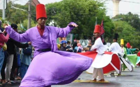Satu Abad NU, Tari Sufi 2 Km Pecahkan Rekor Muri