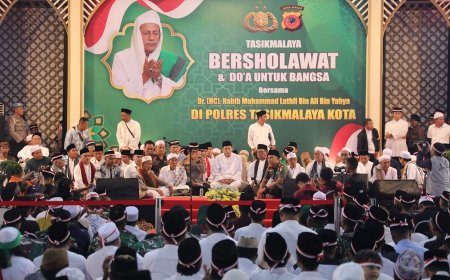 Habib Luthfi: Ulama, TNI-Polri, dan Masyarakat Bersatu, Maka Kekuatan Indonesia Tak Terpisahkan