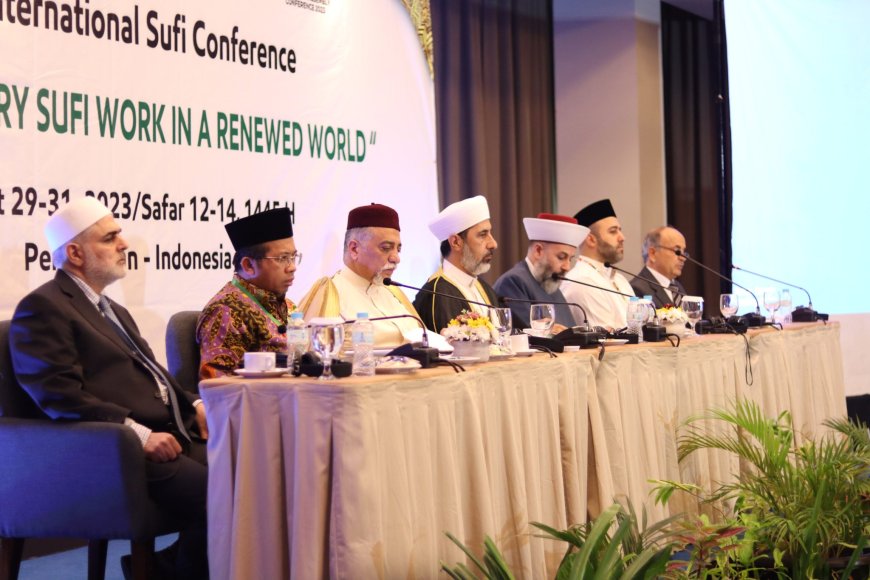 KH Mukhlis Hanafi Gaungkan Konsep Green-Sufism untuk Menghadapi Perubahan Iklim