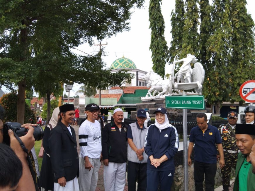 Bupati Purwakarta Resmikan Jalan Syekh Baing Yusuf
