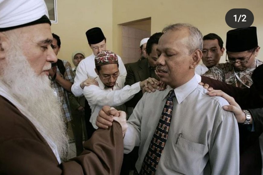 Kiai Ali M Abdillah Ungkapkan Prof Azra yang Telah Berbaiat Thariqah