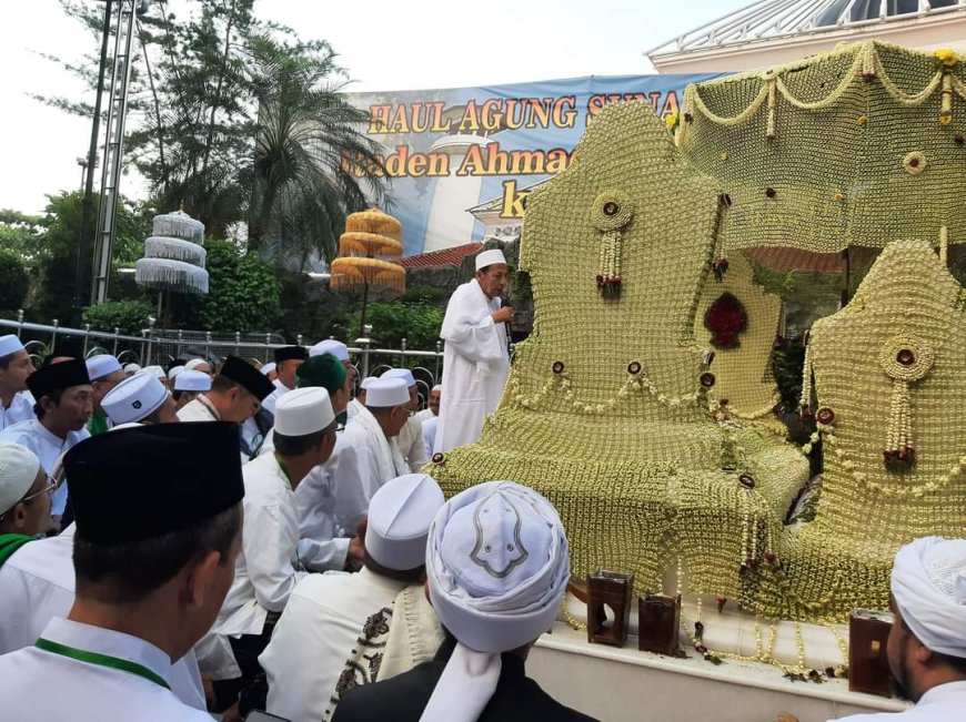 Maulana Habib Luthfi bin Yahya: Sunan Ampel, Qutbil Aqtab Memiliki Ilmu Lahir dan Batin