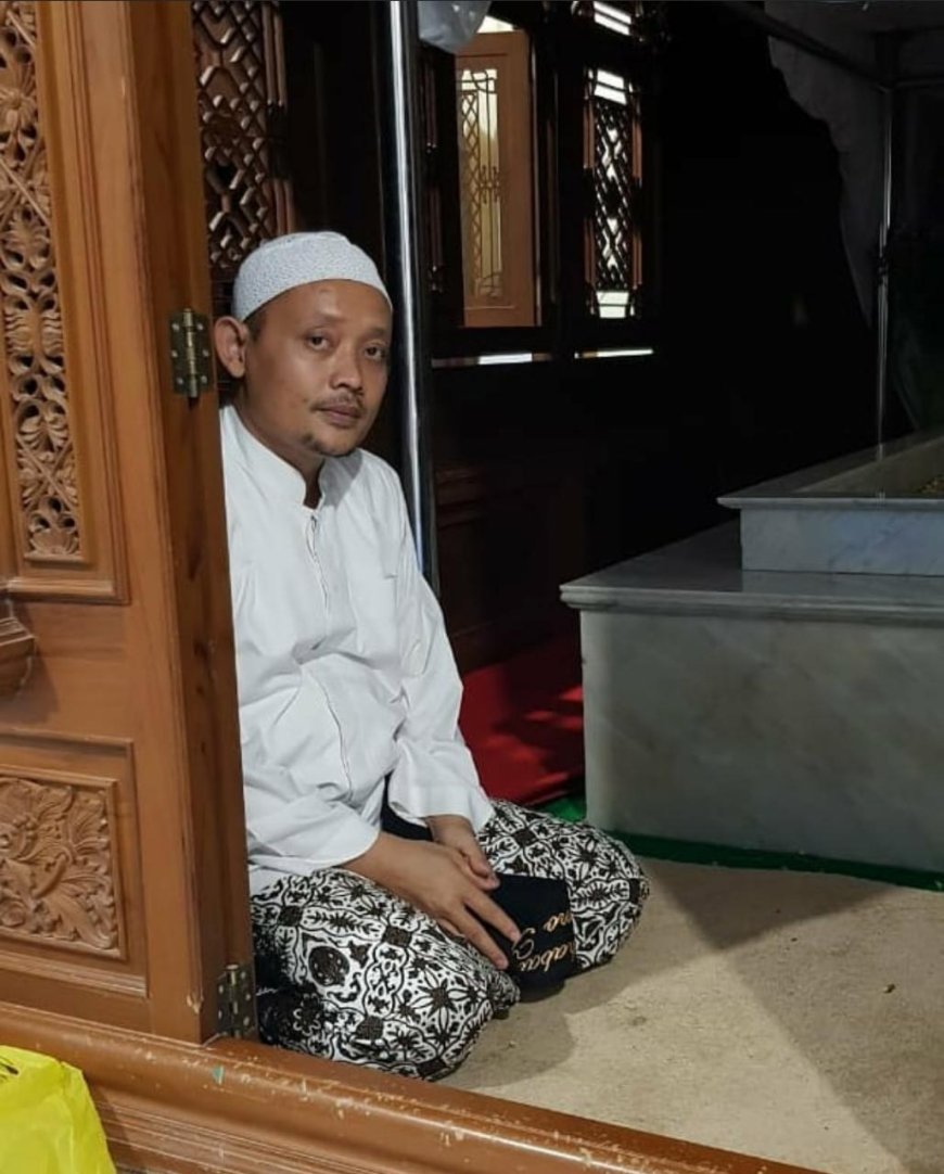 Ratusan Warga Sindanglaut Laksanakan Shalat Ghaib untuk KH. Abdullah Saad