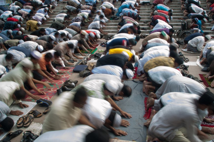 Akhlak kepada Allah SWT (1)