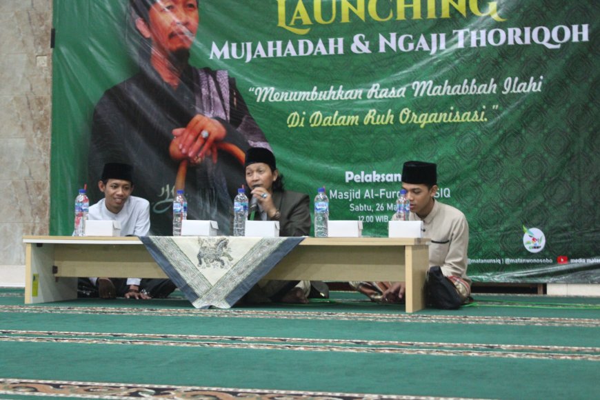 MATAN UNSIQ Gelar Mujahadah dan ‘Ngaji’ Thariqah, Kiai Atho’illah Sampaikan Tiga Pesan