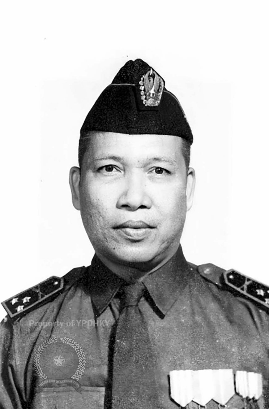 Dialog Presiden Sukarno dengan Prof. Dr. H. Sayyidi Syaikh Kadirun Yahya