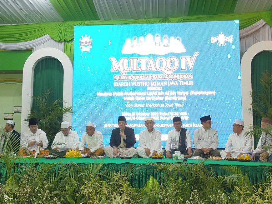 Lima Ribu Jamaah Memadati Istighasah Pembukaan Multaqa Mursyid Se-Jawa Timur