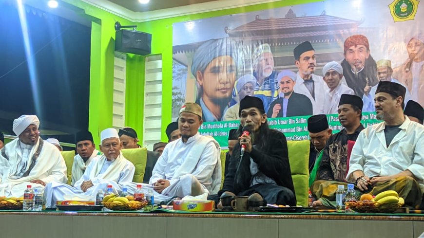 Abuya Mama Ghufron al Bantani Sampaikan Tiga Unsur Utama Pada Peringatan Haul Syekh Nasidan bin Aidan di Tangerang