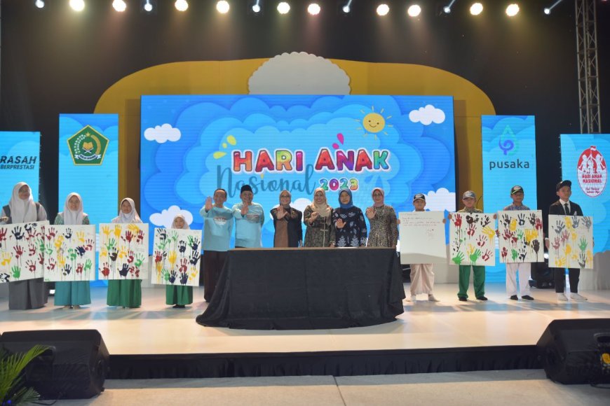 Hadirkan Pergaulan yang Beradab, Kemenag Deklarasikan Madrasah Ramah Anak