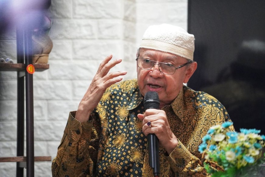 Kebahagiaan Manusia, Kiai Zakky: Akhirat dan Duniawi Harus Seimbang