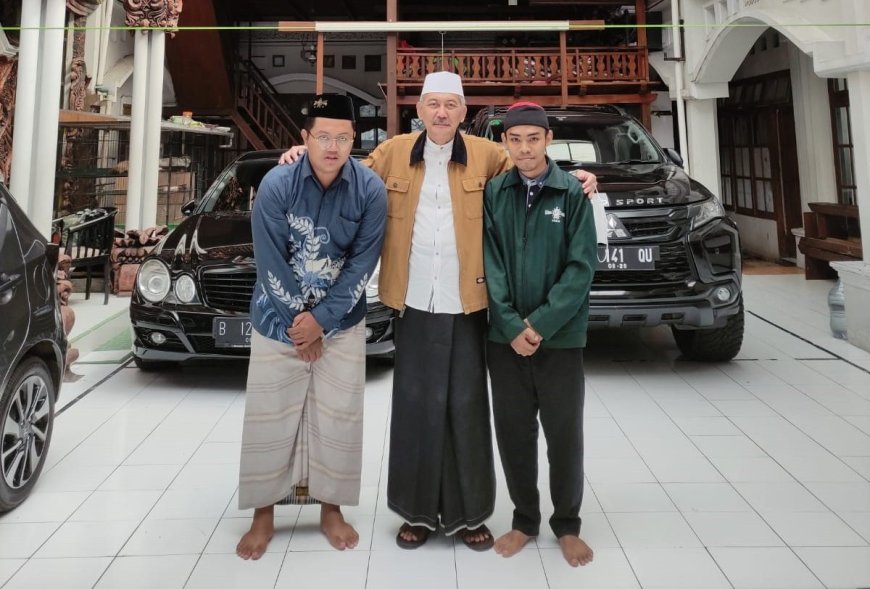 MATAN IPB Sowan Ke Kiai Chaidar Muhaiminan Gunardo