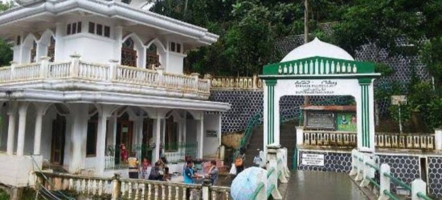 Mengenal Syekh Abdul Muhyi Pamijahan Melalui Sanad Keilmuannya