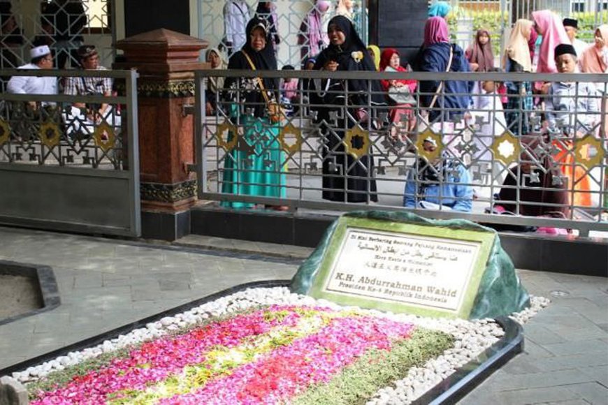 Pengunjung Makam Gus Dur di Jombang Naik Drastis