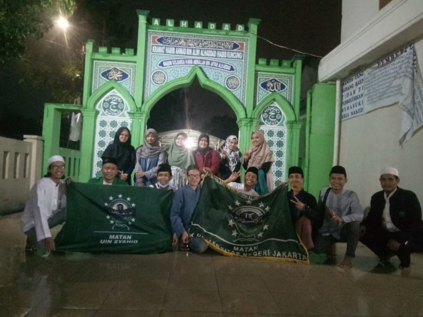 MATAN UNJ dan MATAN UIN Syahid Adakan Ziarah Kubur