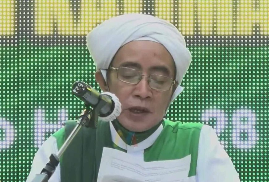 Resmi Dilantik, KH. Syakerani Naseri Pimpin JATMAN Kalsel 2020-2025