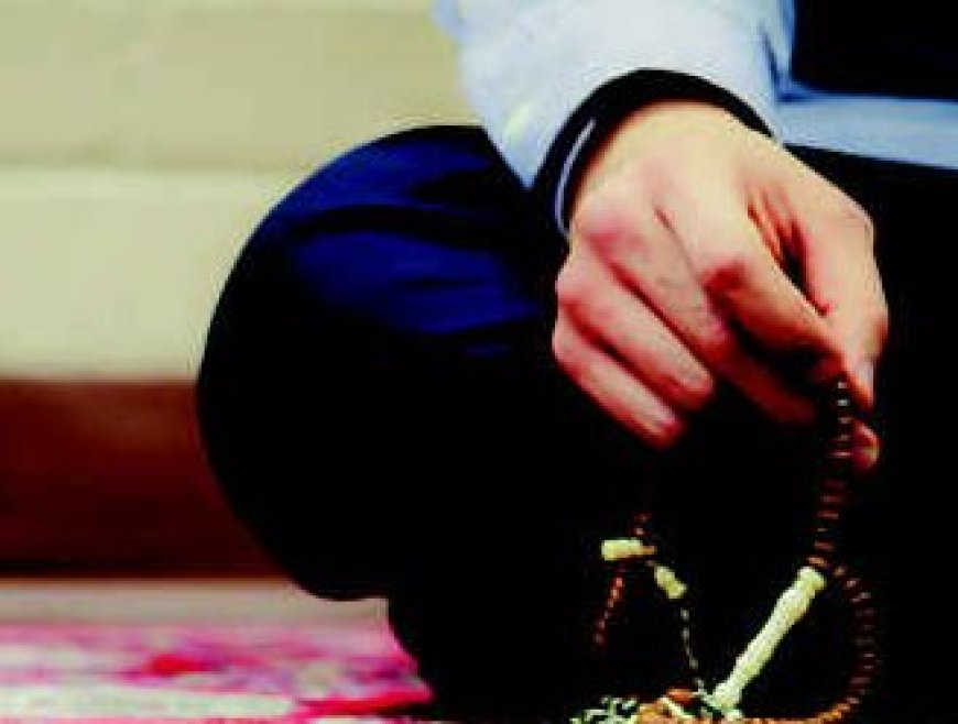 4 Macam Tingkatan Dzikir, Dzikir yang Membuatmu Diingat
