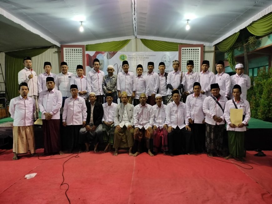 Malam Ta’aruf dan Penyerahan SK Pengurus Petanesia Kab. Pasuruan