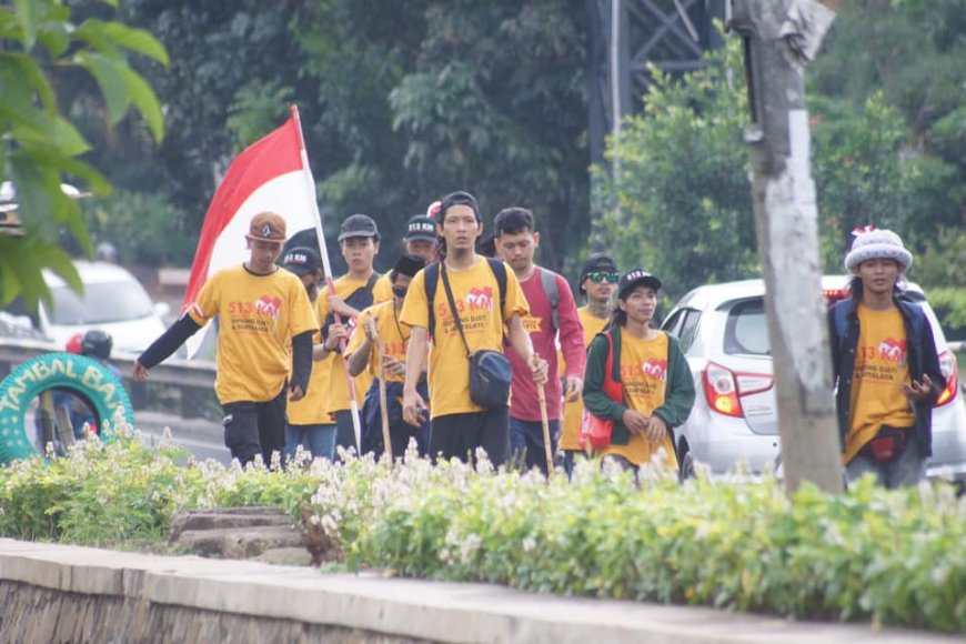 Tasawuf Underground Napak Tilas Rohani Berjalan Sejauh 513 Km