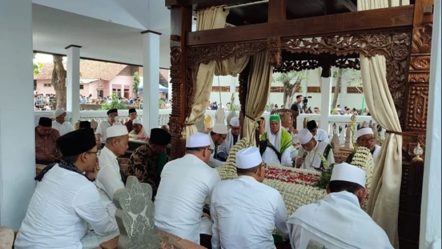 Muqaddam Tarekat Tijaniyyah Jelaskan Hadiri Haul Ulama Bisa Menjadi Pembersih Hati