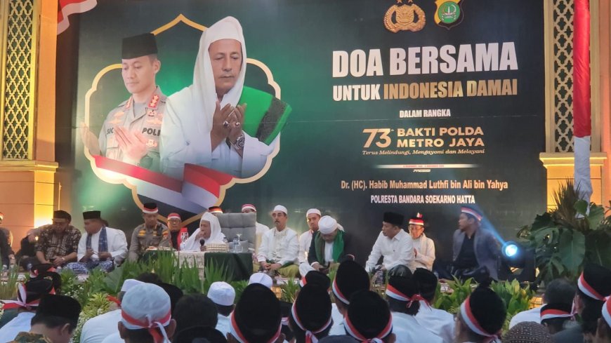Habib Luthfi Hadiri Doa Bersama untuk Indonesia Damai di Bandara Soetta