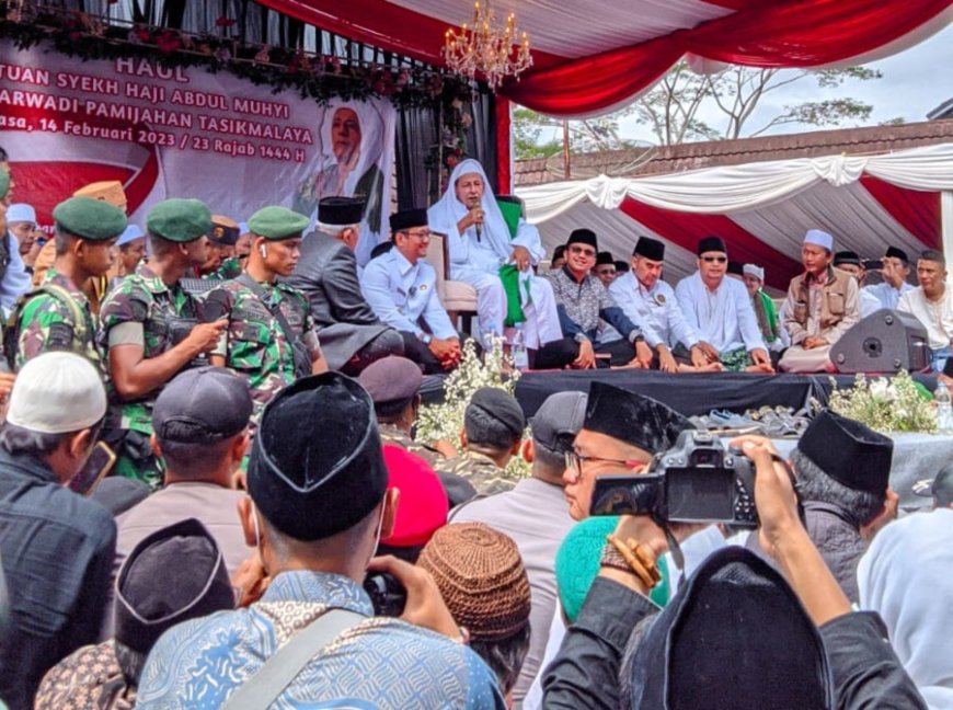Habib Luthfi Hadiri Haul Syekh Abdul Muhyi Pamijahan Tasikmalaya