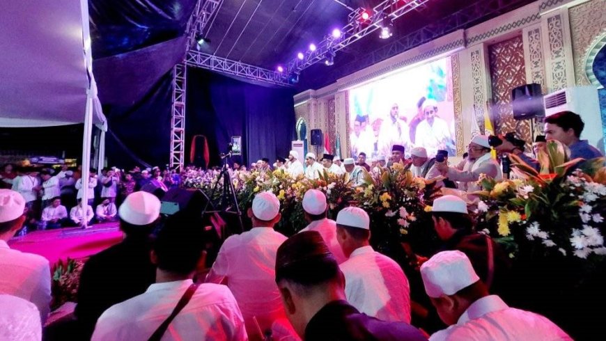 Yayasan Islam Al-Hamidiyah Gelar Haul Ke-28 KH Achmad Sjaichu: Muliakan Ilmu Kiai dan Bumikan Akhlak Santri