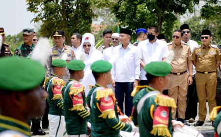 Jaga Persatuan, Habib Luthfi Pimpin Pengucapan Ikrar Jaga NKRI di Bandung