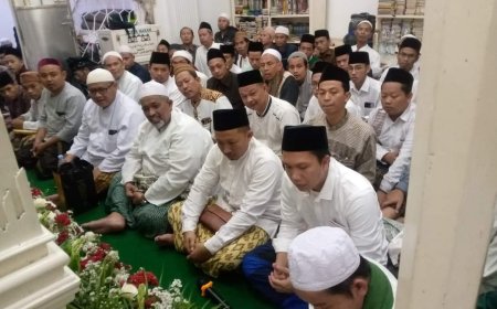 Amanah Habib Luthfi, Maulid di Makam Kramat Luar Batang Khatamkan Al-Qur'an 500 Kali