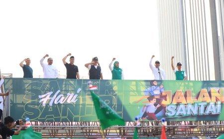 Lepas Jutaan Peserta Jalan Santai Hari Santri 2023, Gus Yahya: Jihad Santri Jayakan Negeri   