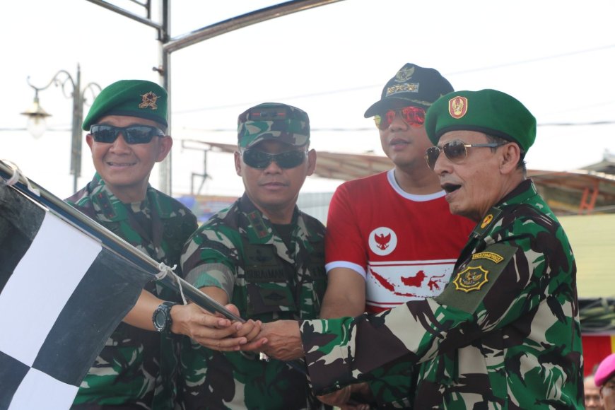 Habib Luthfi Hadiri HUT ke-78 TNI dan HUT ke-73 Kodam IV/Diponegoro di Tegal